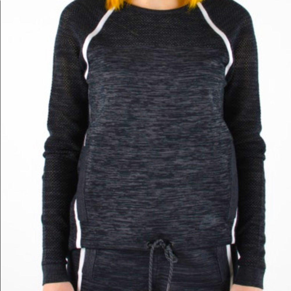 Nike black tech knit crew sweatshirt size XS